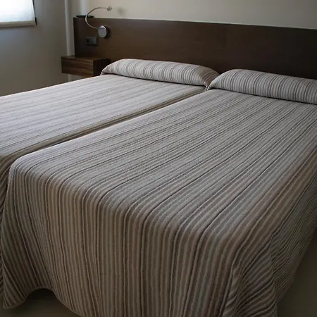 ゲストハウス Restaurante 